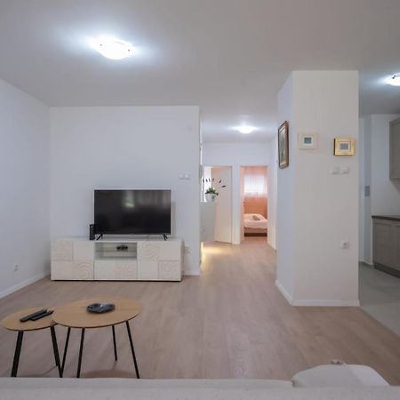 Apartman Mirjana Apartment สปลิท ภายนอก รูปภาพ