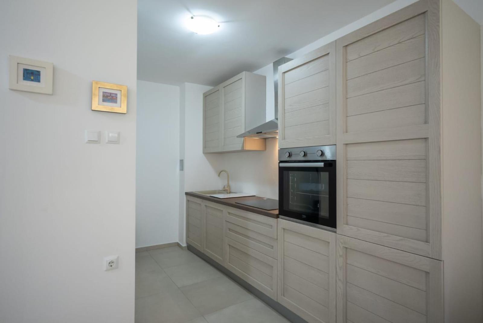 Apartman Mirjana Apartment สปลิท ภายนอก รูปภาพ